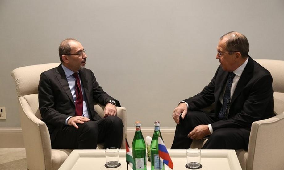 لقاء بين وزير خارجية الأردن ونظيره الروسي