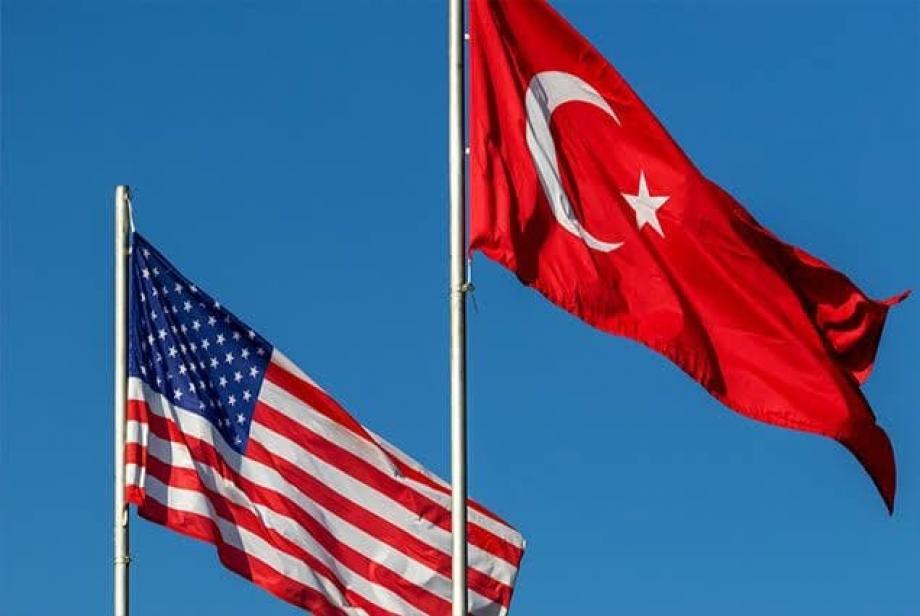 وأكد الجانبان على ضرورة تعزيز العلاقات التركية الأمريكي