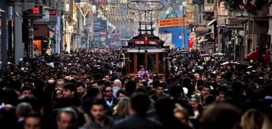 تركيا تستضيف أكثر من ثلاثة ملايين لاجئ سوري على أراضيها