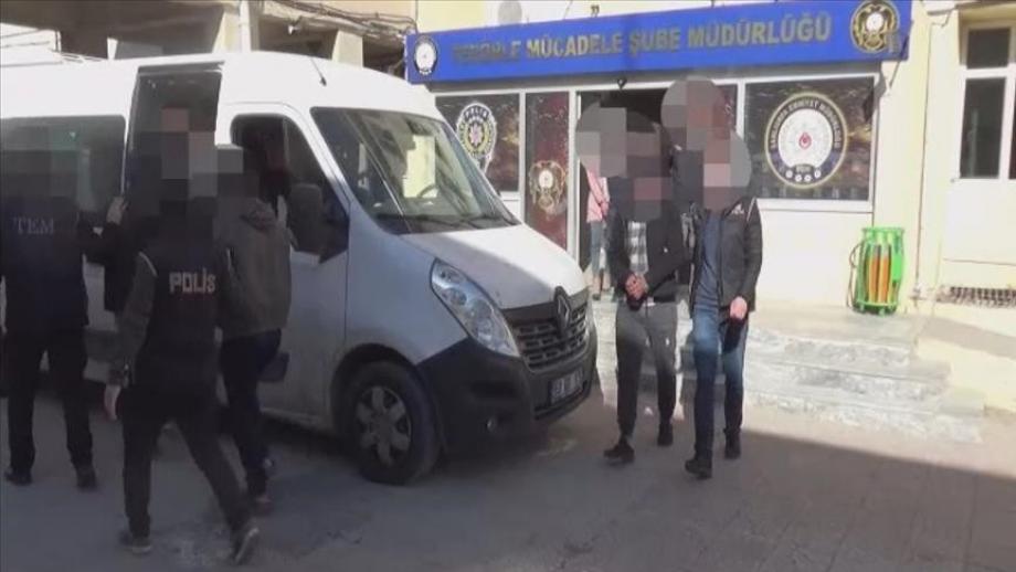 الأمن التركي يلقي القبض على مجموعة مكونة من 8 أشخاص