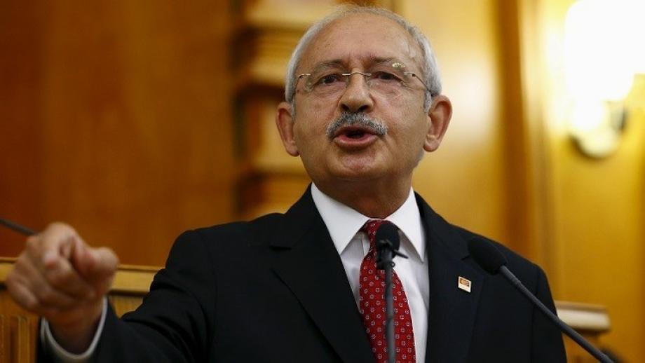 رئيس حزب الشعب الجمهوري التركي المُعارض “كمال كليجدار أوغلو”