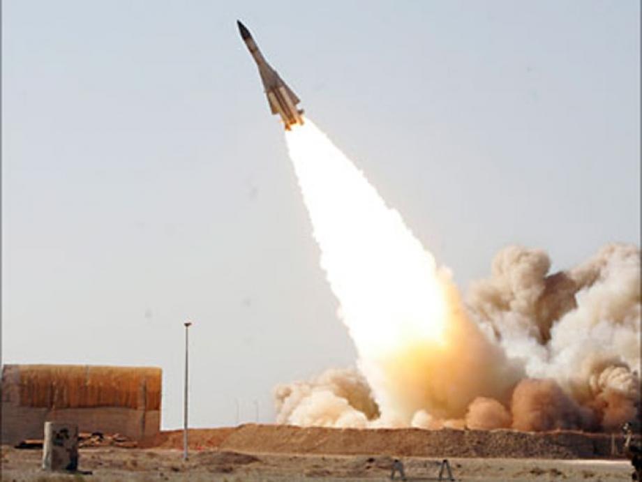 ايران تسعى لنصب صواريخ بدول عربية