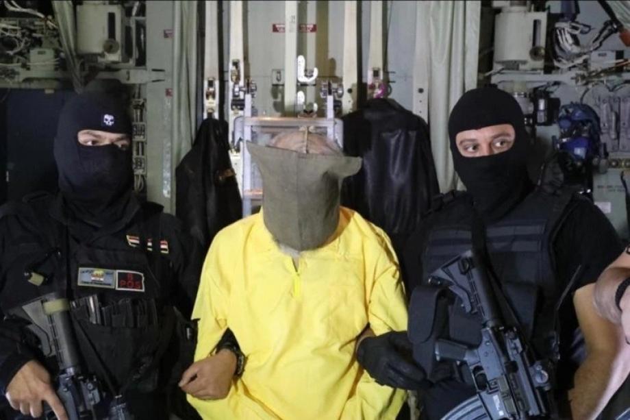 صورة نشرتها وكالة الأنباء العراقية، لنائب زعيم تنظيم الدولة السابق بعد القبض عليه
