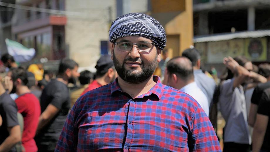 الناشط محمد أبو غنوم