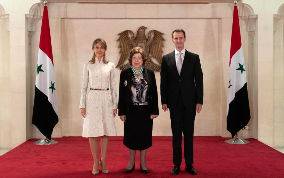 تكريم بشار الأسد لنجاح العطار 31 تشرين الأول 2022