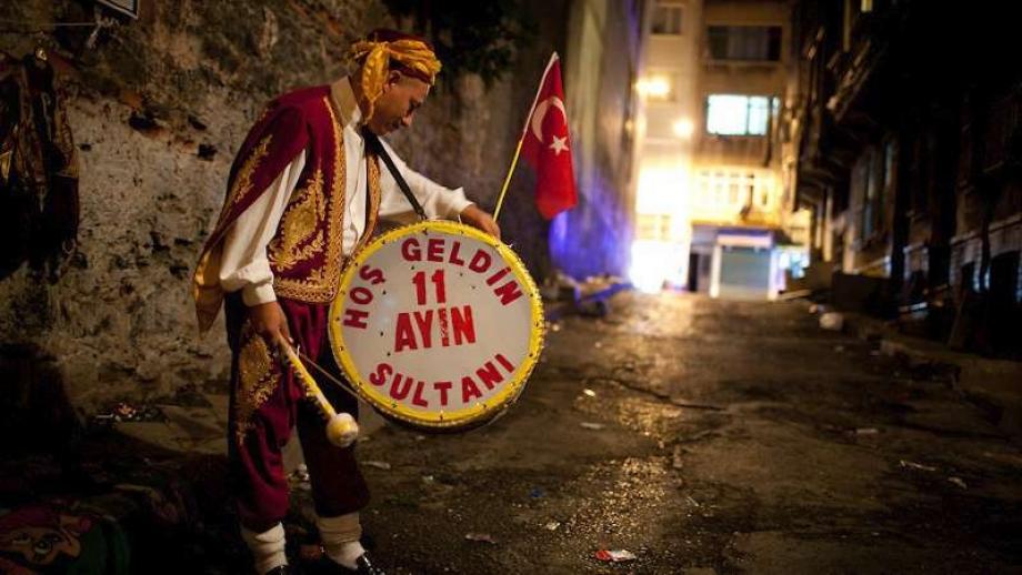 المسحراتي في تركيا - تعبيرية