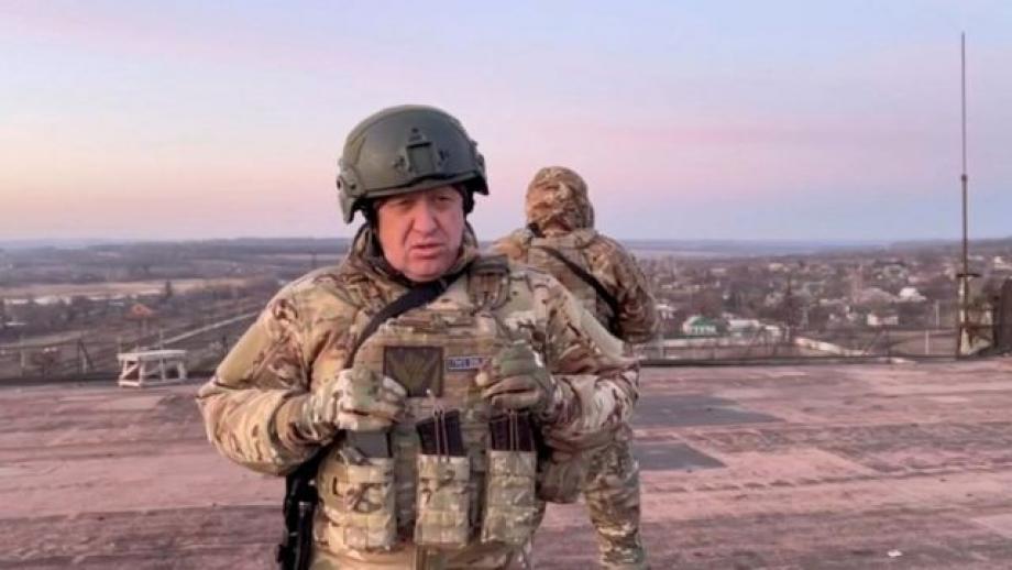 زعيم فاغنر يعلن انسحاب قواته من مدينة باخموت شرقي أوكرانيا.jpg