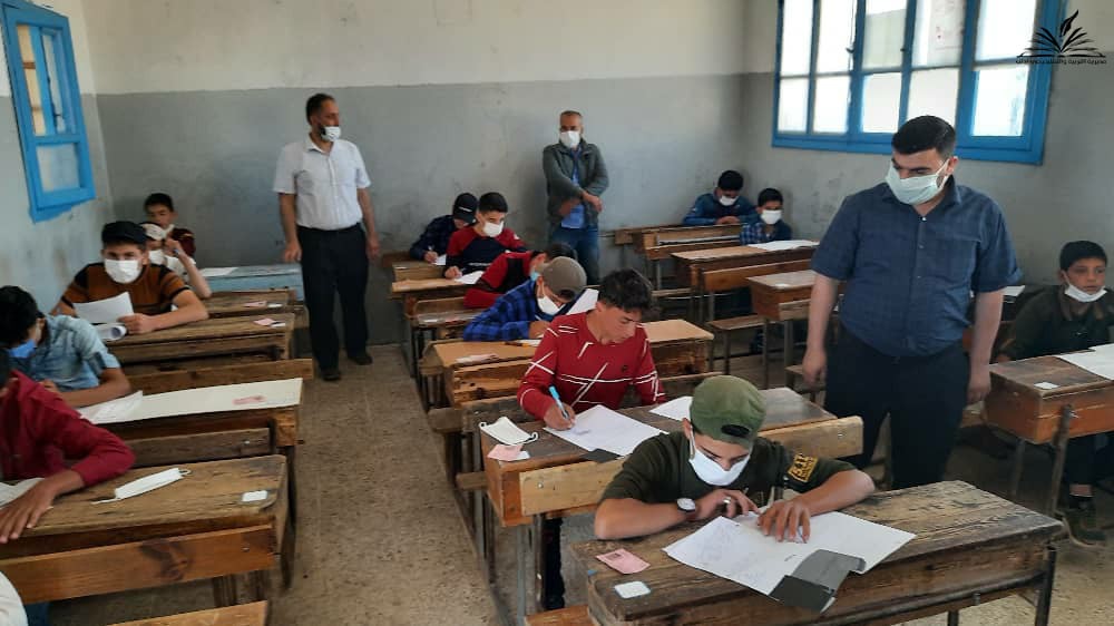 سير الامتحانات العامة في مدينة إدلب 5 6 2021.jpg